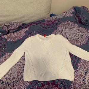 Off white knit sweater
